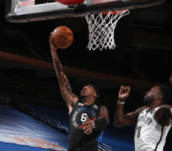  杜兰特复出砍30分，篮网轻取老鹰  